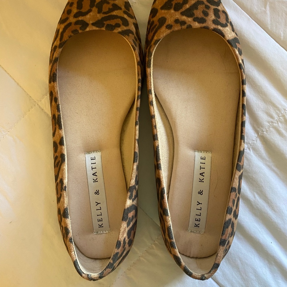Kelly & Katie Animal Print Women's Flats